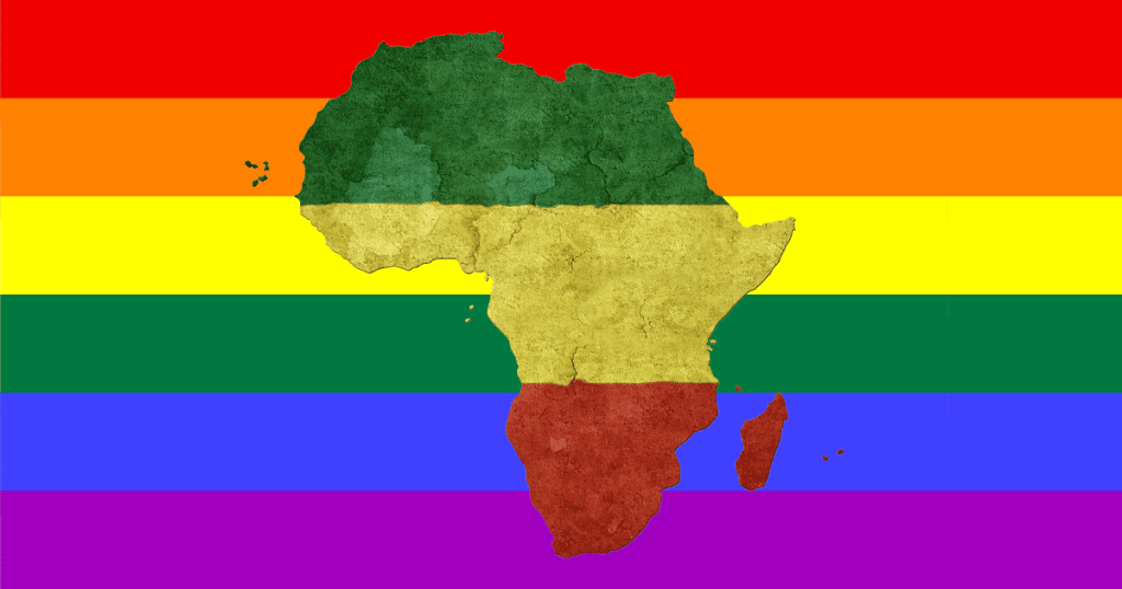 Mapa del continente africano superpuesto sobre el fondo de la bandera LGTBIQ+ (arcoíris), representando la situación de los derechos humanos en la región.