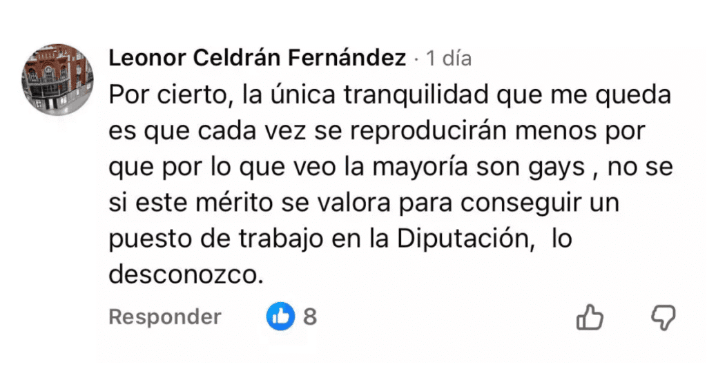 Captura de pantalla de un mensaje homófobo en Twitter (X) que dice: "Por cierto, la única tranquilidad que me queda es que cada vez se reproducirán menos por que por lo que veo la mayoría son gays...", escrito por Leonor Celdrán.